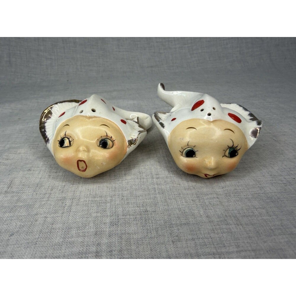 Anthropomorphic Anthro Stingray Red Polka Dot Salt Pepper Shakers 1950's